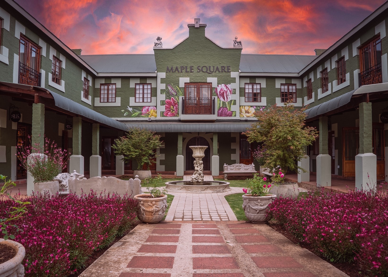 Lofts @ Maple Square and Ivy Lane Boutique luxury accommodation